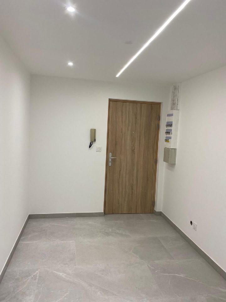 Dégagement intérieur, vue 1 sur 3